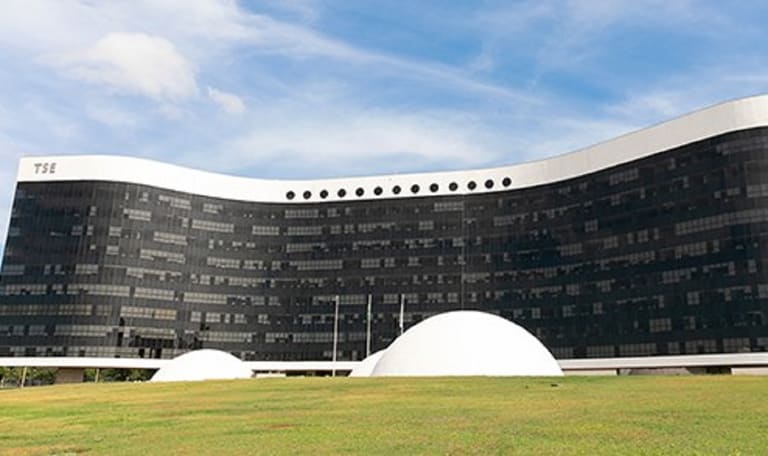 TSE Unificado: edital retificado; confira nova data das provas TSE Unificado: edital retificado; confira nova data das provas