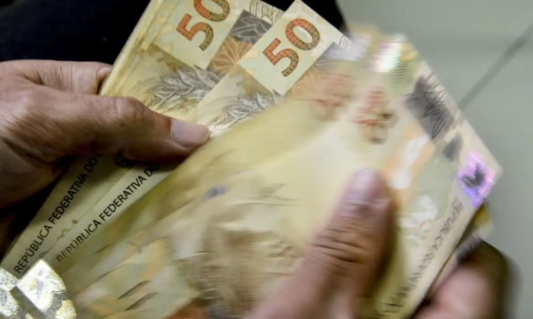 Cédulas da 1º família do real sairão de circulação e serão joia para colecionadores