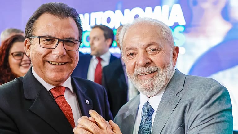Ministro ameaça pedir demissão se governo alterar regras do seguro-desemprego