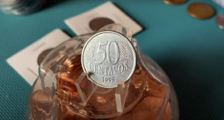 Erro de Cunhagem ou Tesouro? A Moeda de 50 Centavos de 1995 com Valor de Até R$ 150