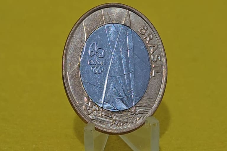 Moeda de 1 real da vela