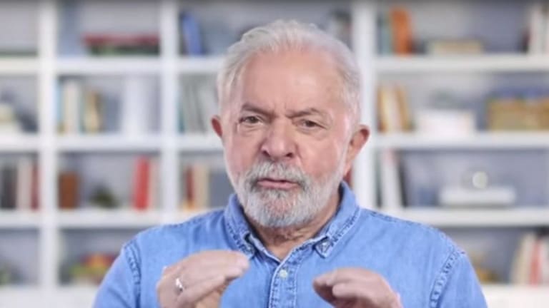 Lula assina HOJE (30/12) novo valor do salário mínimo de 2025; veja qual é o novo valor