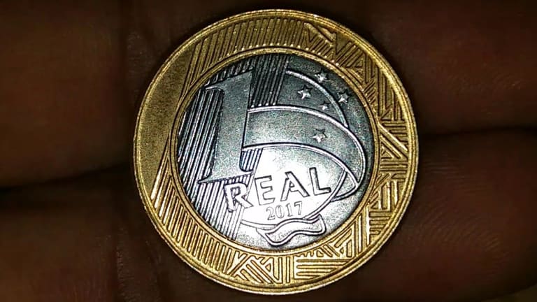 Quem encontrar essa moeda de 1 real de 2017 pode faturar mais de R$ 100; entenda Quem encontrar essa moeda de 1 real de 2017 pode faturar mais de R$ 100; entenda