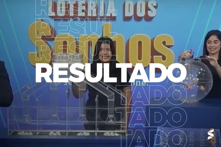 Apresentadora segurando bolinha do sorteio da Loteria dos Sonhos, com resultado sendo revelado
