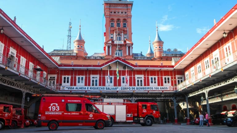 Mudança no concurso dos Bombeiros! Edital é corrigido e regras surpreendem candidatos Mudança no concurso dos Bombeiros! Edital é corrigido e regras surpreendem candidatos
