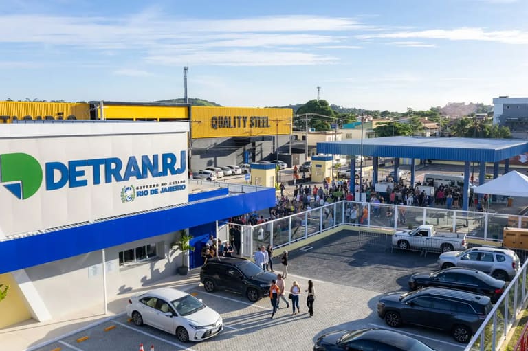 Imagem informativa sobre a previsão para um novo edital do concurso do Detran RJ.